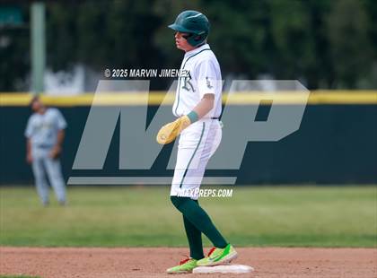 Thumbnail 3 in Royal vs Oak Park photogallery.