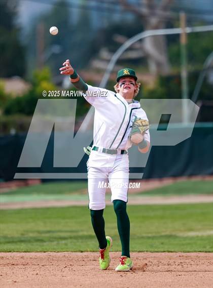 Thumbnail 2 in Royal vs Oak Park photogallery.