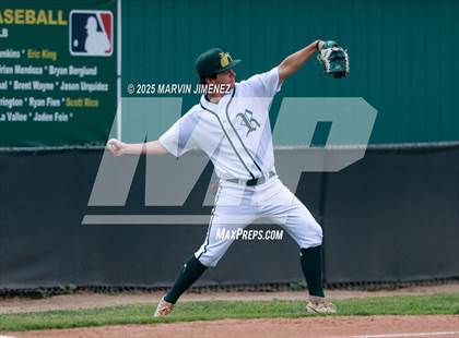 Thumbnail 1 in Royal vs Oak Park photogallery.