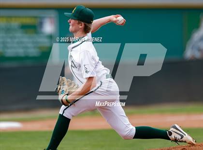 Thumbnail 3 in Royal vs Oak Park photogallery.