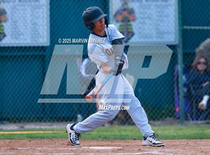 Thumbnail 3 in Royal vs Oak Park photogallery.