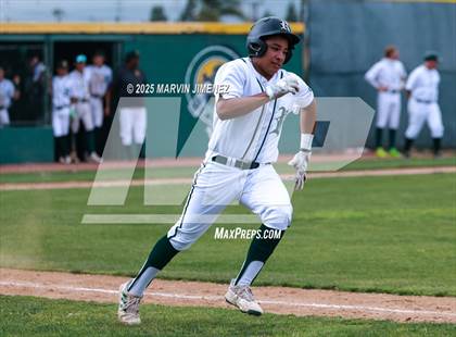 Thumbnail 2 in Royal vs Oak Park photogallery.