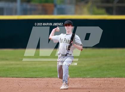 Thumbnail 1 in Royal vs Oak Park photogallery.
