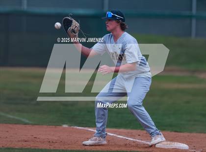 Thumbnail 1 in Royal vs Oak Park photogallery.
