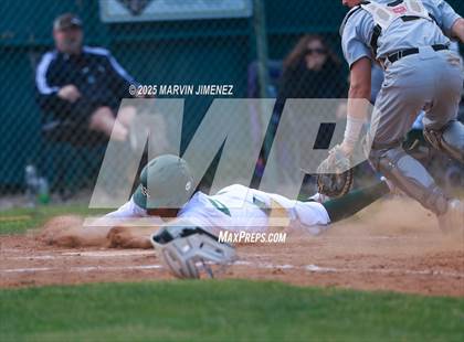 Thumbnail 2 in Royal vs Oak Park photogallery.