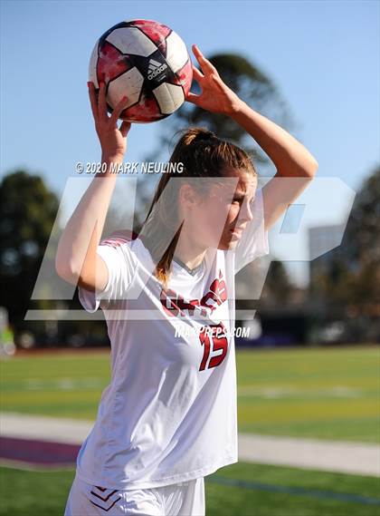 Thumbnail 3 in Sequoia vs. Sacred Heart Prep photogallery.
