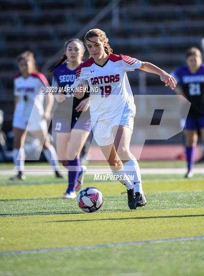 Thumbnail 2 in Sequoia vs. Sacred Heart Prep photogallery.