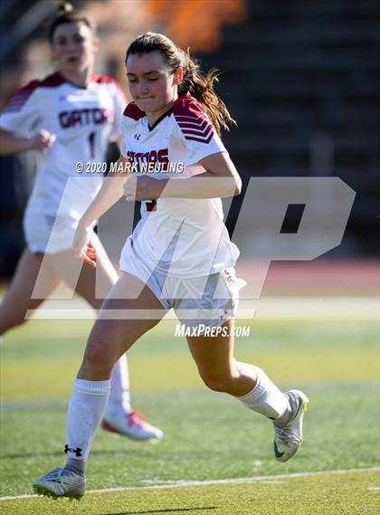 Thumbnail 1 in Sequoia vs. Sacred Heart Prep photogallery.