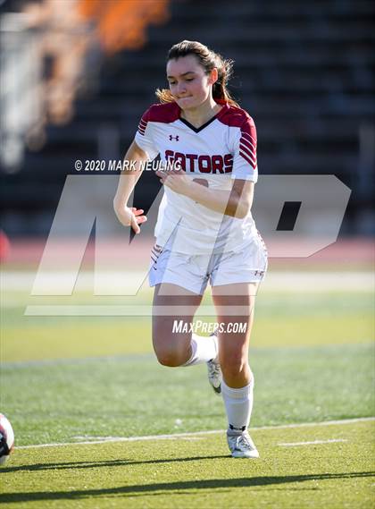 Thumbnail 3 in Sequoia vs. Sacred Heart Prep photogallery.