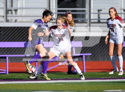 Thumbnail 3 in Sequoia vs. Sacred Heart Prep photogallery.