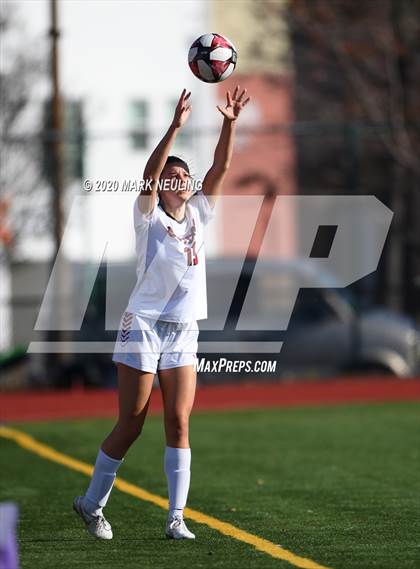 Thumbnail 1 in Sequoia vs. Sacred Heart Prep photogallery.
