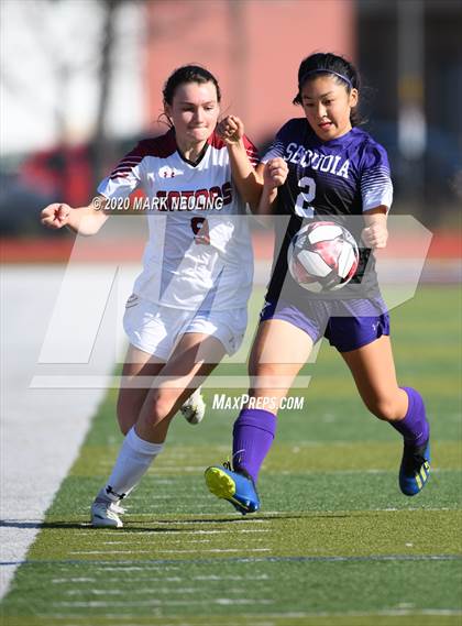Thumbnail 3 in Sequoia vs. Sacred Heart Prep photogallery.