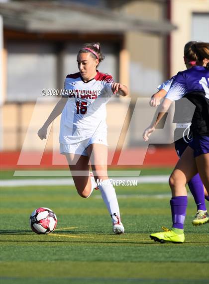 Thumbnail 3 in Sequoia vs. Sacred Heart Prep photogallery.