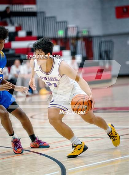 Thumbnail 2 in Wood vs. Bradshaw Christian (Cordova Christmas Classic) photogallery.