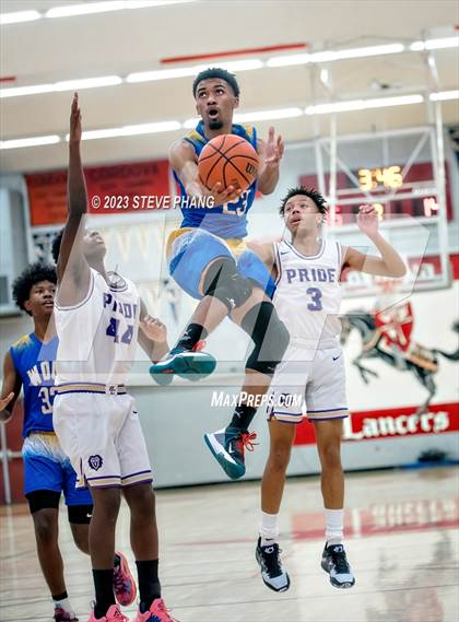 Thumbnail 3 in Wood vs. Bradshaw Christian (Cordova Christmas Classic) photogallery.