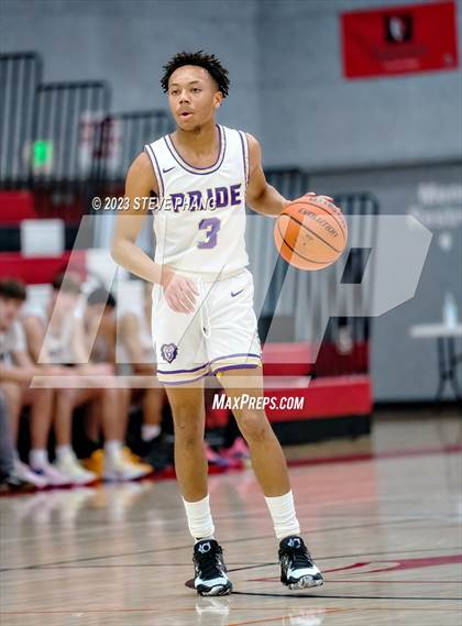 Thumbnail 3 in Wood vs. Bradshaw Christian (Cordova Christmas Classic) photogallery.