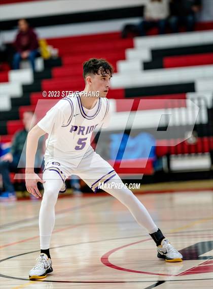 Thumbnail 1 in Wood vs. Bradshaw Christian (Cordova Christmas Classic) photogallery.