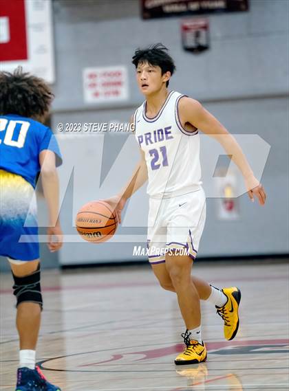 Thumbnail 1 in Wood vs. Bradshaw Christian (Cordova Christmas Classic) photogallery.