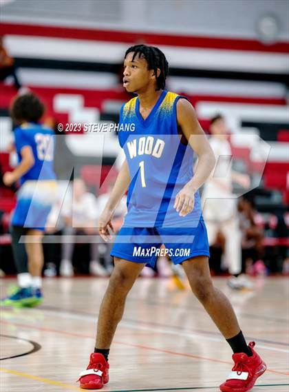 Thumbnail 3 in Wood vs. Bradshaw Christian (Cordova Christmas Classic) photogallery.