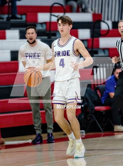 Thumbnail 3 in Wood vs. Bradshaw Christian (Cordova Christmas Classic) photogallery.
