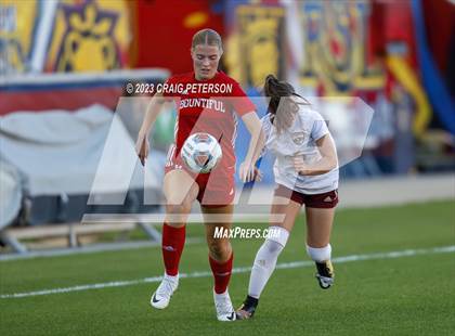 Thumbnail 3 in Bountiful vs. Maple Mountain (UHSAA 5A Final) photogallery.