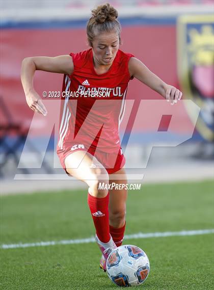 Thumbnail 1 in Bountiful vs. Maple Mountain (UHSAA 5A Final) photogallery.
