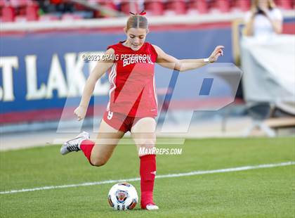Thumbnail 2 in Bountiful vs. Maple Mountain (UHSAA 5A Final) photogallery.
