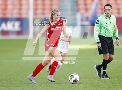 Thumbnail 1 in Bountiful vs. Maple Mountain (UHSAA 5A Final) photogallery.