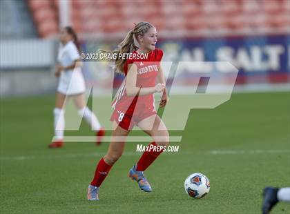Thumbnail 3 in Bountiful vs. Maple Mountain (UHSAA 5A Final) photogallery.