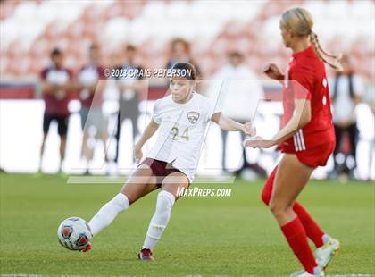 Thumbnail 2 in Bountiful vs. Maple Mountain (UHSAA 5A Final) photogallery.