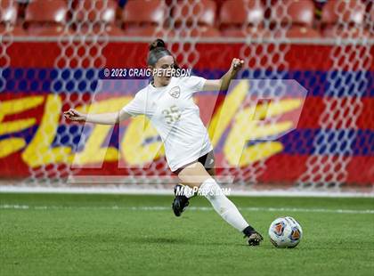 Thumbnail 1 in Bountiful vs. Maple Mountain (UHSAA 5A Final) photogallery.