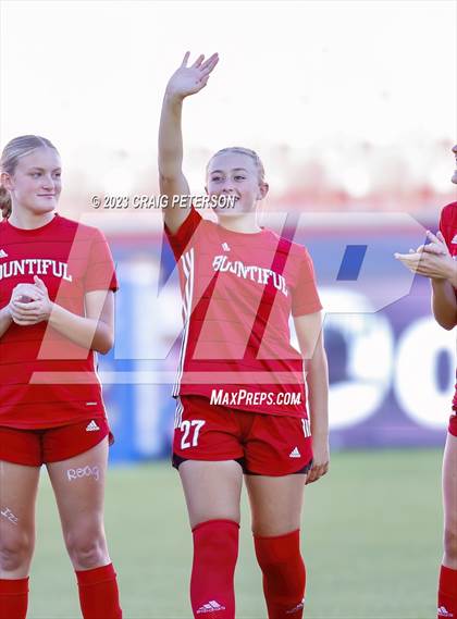 Thumbnail 1 in Bountiful vs. Maple Mountain (UHSAA 5A Final) photogallery.