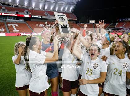 Thumbnail 2 in Bountiful vs. Maple Mountain (UHSAA 5A Final) photogallery.