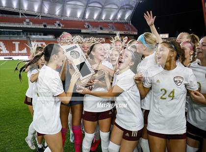 Thumbnail 1 in Bountiful vs. Maple Mountain (UHSAA 5A Final) photogallery.