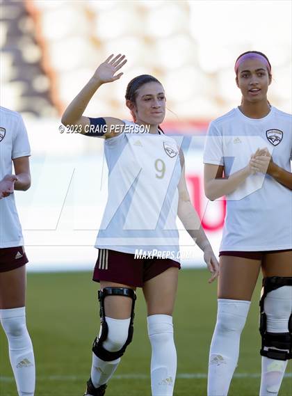 Thumbnail 3 in Bountiful vs. Maple Mountain (UHSAA 5A Final) photogallery.