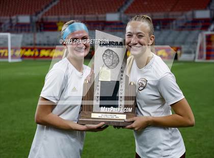 Thumbnail 3 in Bountiful vs. Maple Mountain (UHSAA 5A Final) photogallery.