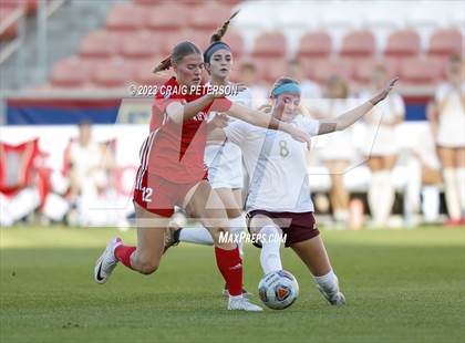 Thumbnail 1 in Bountiful vs. Maple Mountain (UHSAA 5A Final) photogallery.