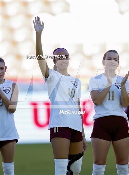 Thumbnail 1 in Bountiful vs. Maple Mountain (UHSAA 5A Final) photogallery.