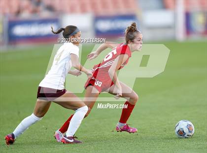 Thumbnail 3 in Bountiful vs. Maple Mountain (UHSAA 5A Final) photogallery.