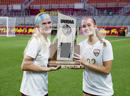 Thumbnail 3 in Bountiful vs. Maple Mountain (UHSAA 5A Final) photogallery.
