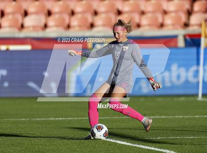 Thumbnail 2 in Bountiful vs. Maple Mountain (UHSAA 5A Final) photogallery.