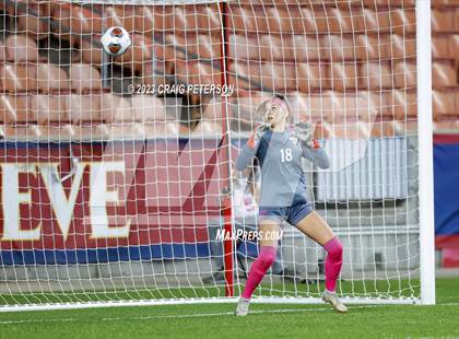 Thumbnail 2 in Bountiful vs. Maple Mountain (UHSAA 5A Final) photogallery.