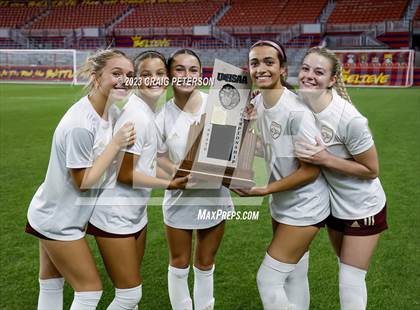 Thumbnail 2 in Bountiful vs. Maple Mountain (UHSAA 5A Final) photogallery.