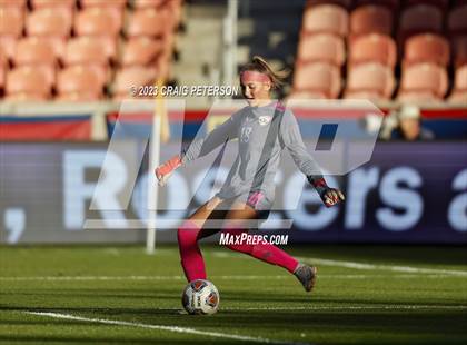 Thumbnail 2 in Bountiful vs. Maple Mountain (UHSAA 5A Final) photogallery.