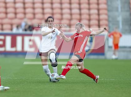Thumbnail 2 in Bountiful vs. Maple Mountain (UHSAA 5A Final) photogallery.