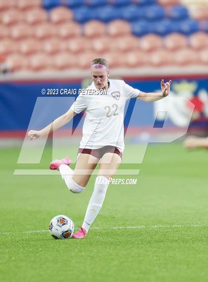 Thumbnail 3 in Bountiful vs. Maple Mountain (UHSAA 5A Final) photogallery.
