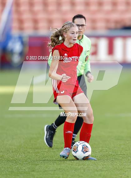 Thumbnail 2 in Bountiful vs. Maple Mountain (UHSAA 5A Final) photogallery.