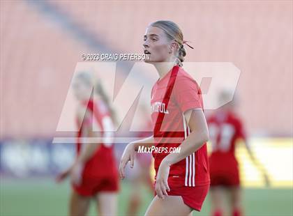 Thumbnail 3 in Bountiful vs. Maple Mountain (UHSAA 5A Final) photogallery.