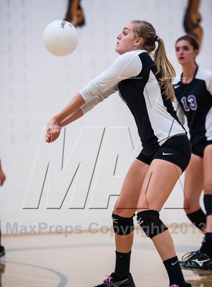 Thumbnail 3 in Rampart vs. Douglas County (Smoky Hill Buff Classic) photogallery.