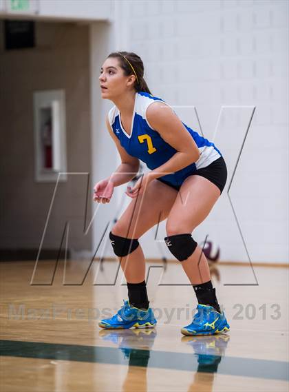 Thumbnail 3 in Rampart vs. Douglas County (Smoky Hill Buff Classic) photogallery.